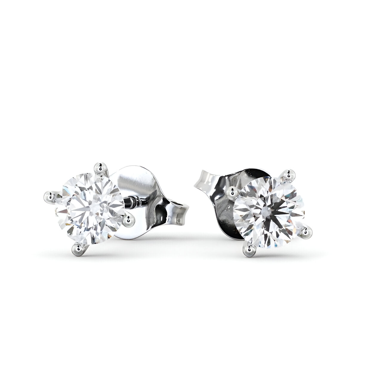 14kt White Gold 1.00ctw Lab Grown Round Diamond Four Claw Stud Earrings